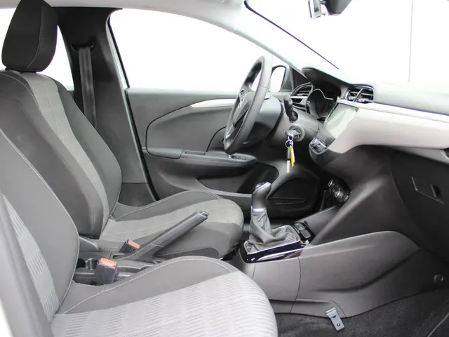 Opel Corsa 1.2 Edition 2023 Benzine 8