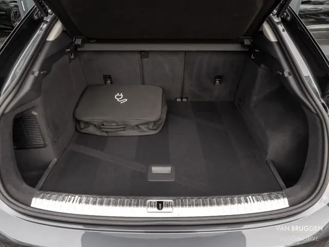 Audi Q3 Sportback 45 TFSI e S-Line 2021 Hybride Benzine 9