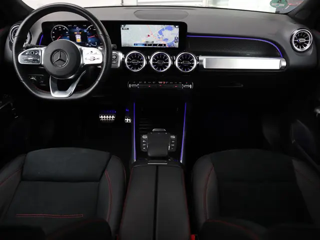 Mercedes-Benz 200-klasse GLB AMG Line 2023 Benzine 16