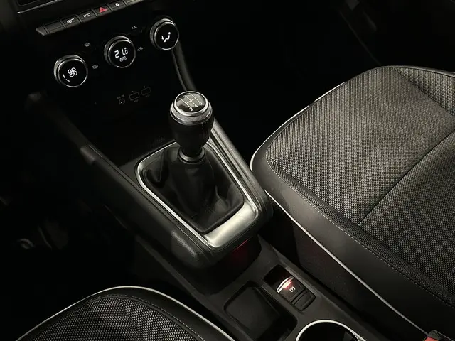 Renault Captur 1.0 TCe 100 Intens 2020 Benzine 21