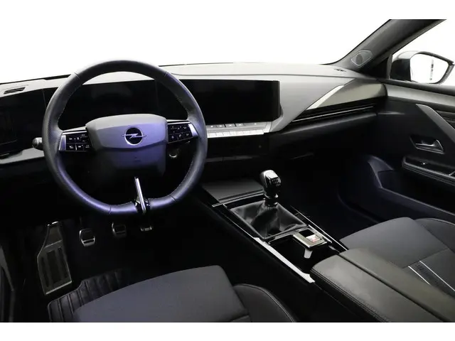 Opel Astra Sports Tourer 1.2 Turbo 130pk GS 2024 Benzine 7