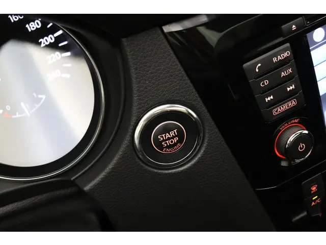 Nissan QASHQAI 1.2 N-Connecta 2017 Benzine 22