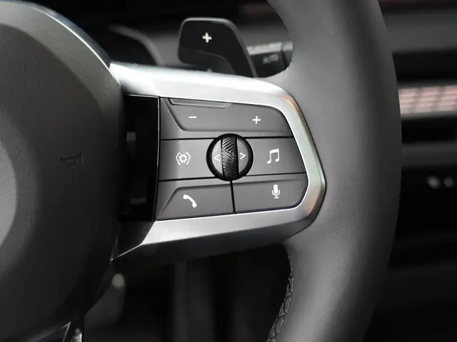 BMW 1 Serie 120 M Sport Design Edition 2025 Benzine 21