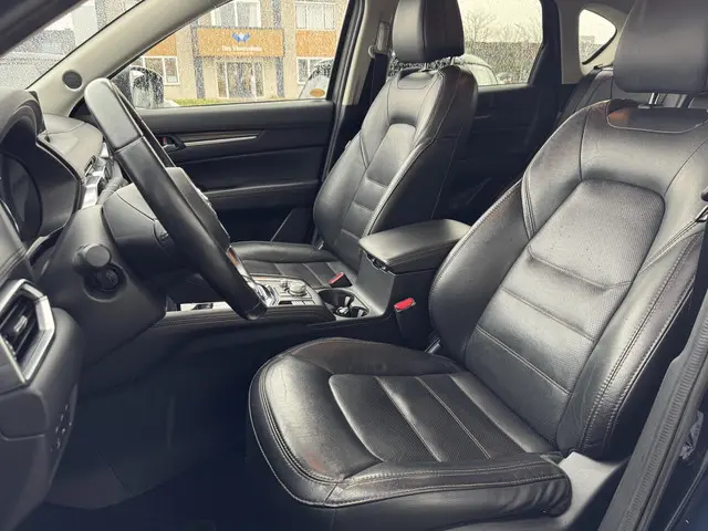 Mazda CX-5 2.0 SkyActiv-G 165 Luxury 2019 Benzine 3