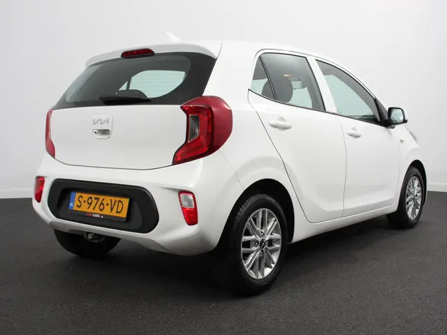 Kia Picanto 1.0 DPi DynamicLine 2023 Benzine 6