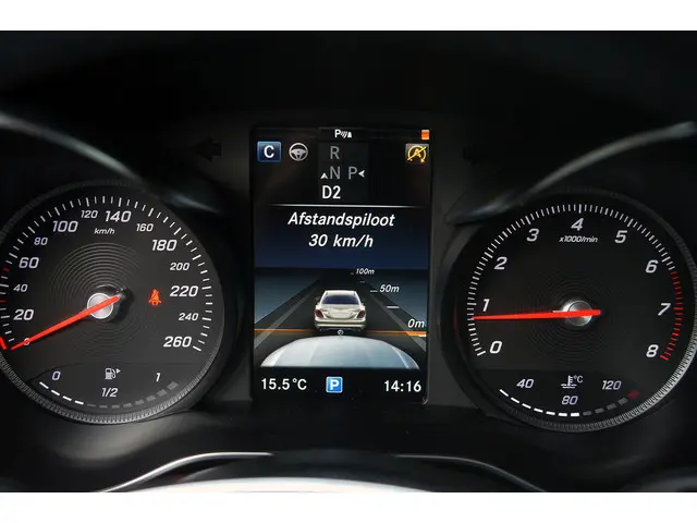Mercedes-Benz GLC GLC 300 4M AMG line 2018 Benzine 28