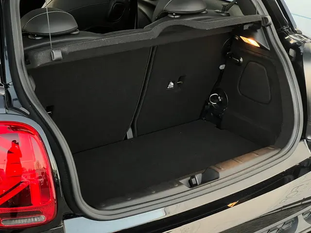 MINI Cooper Mini 1.5 John Cooper Works 2022 Benzine 23