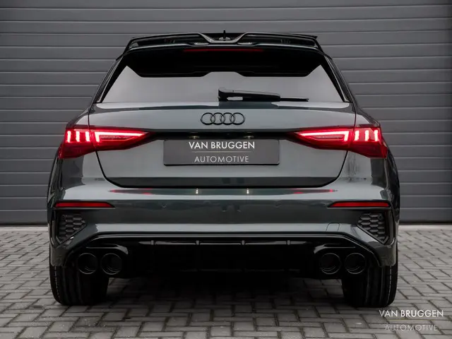 Audi A3 Sportback 45 TFSI e S-Line 2022 Hybride Benzine 9