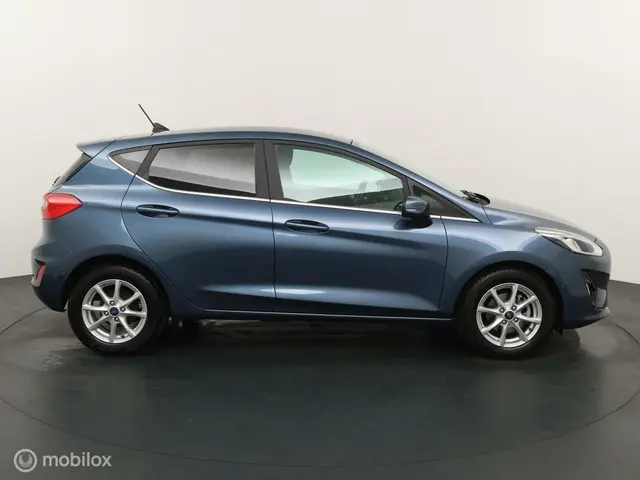 Ford Fiesta 1.0 EcoBoost Hybrid Active X 2021 Benzine 6