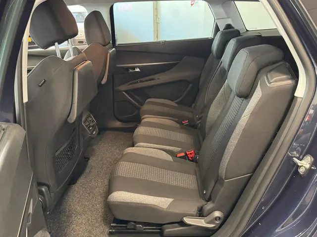 Peugeot 5008 1.2 PureTech Allure 2019 Benzine 14
