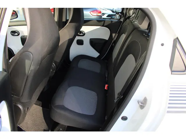 Renault Twingo 1.0 SCe Collection 2016 Benzine 25