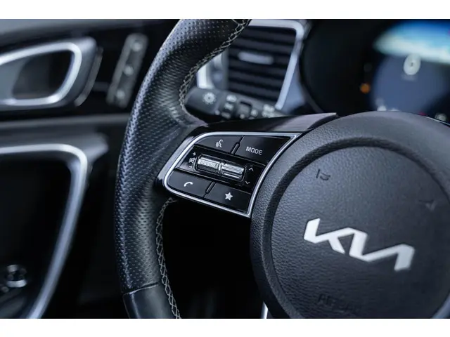 Kia Ceed Sportswagon 1.5 T-GDi GT-PlusLine 2022 Benzine 11