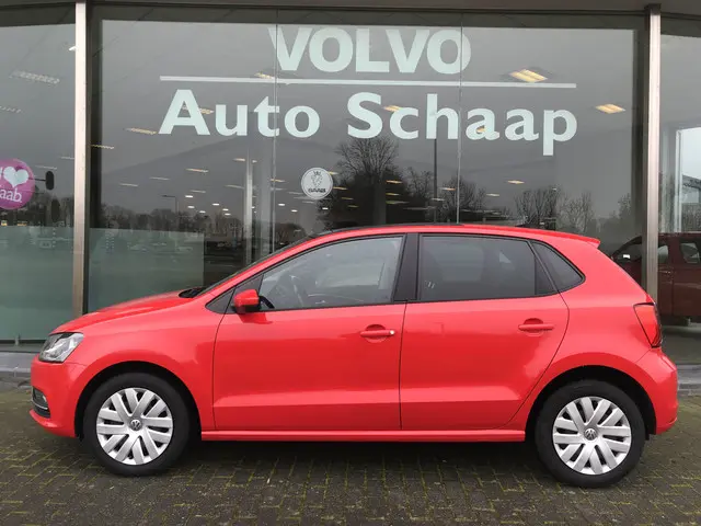 Volkswagen Polo 2