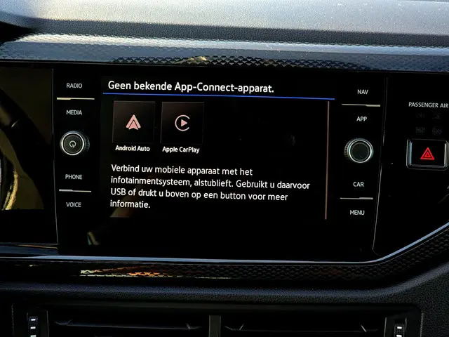 Volkswagen Polo 1.0 TSI Life Edition 2025 Benzine 33