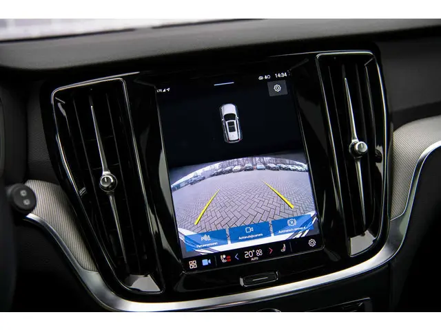 Volvo V60 2.0 B4 Plus Dark 2023 Benzine 22