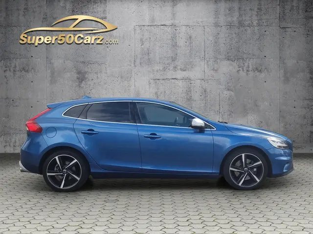 Volvo V40 2.0 D2 R-Design 2017 Diesel 5