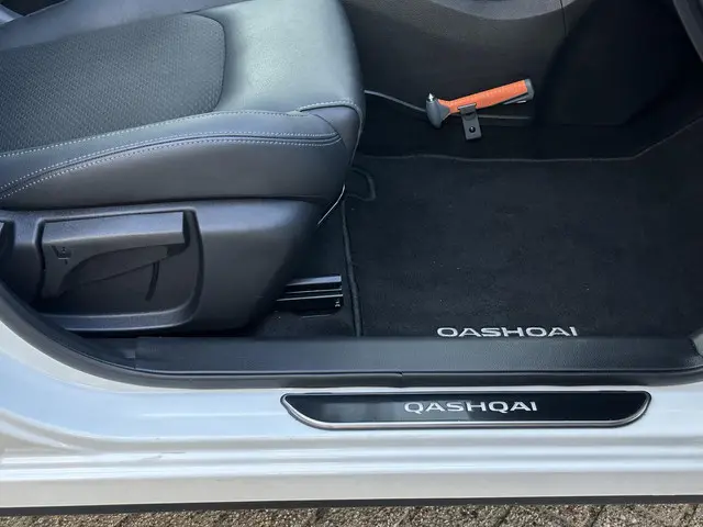 Nissan QASHQAI 1.2 Tekna 2018 Benzine 12