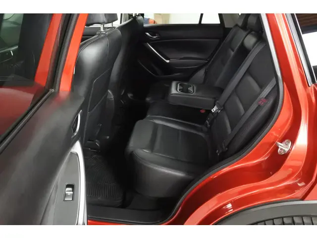 Mazda CX-5 2.5 192pk AWD Automaat GT-M 2016 Benzine 36