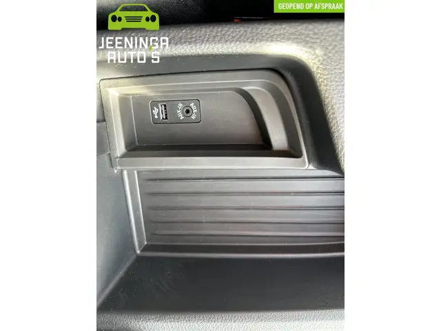 BMW 3 Serie 318i |18"|Navi|PDC 2017 Benzine 26