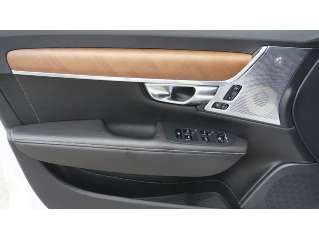 Volvo V90 2.0 T6 320PK AWD Inscription 2017 Benzine 56