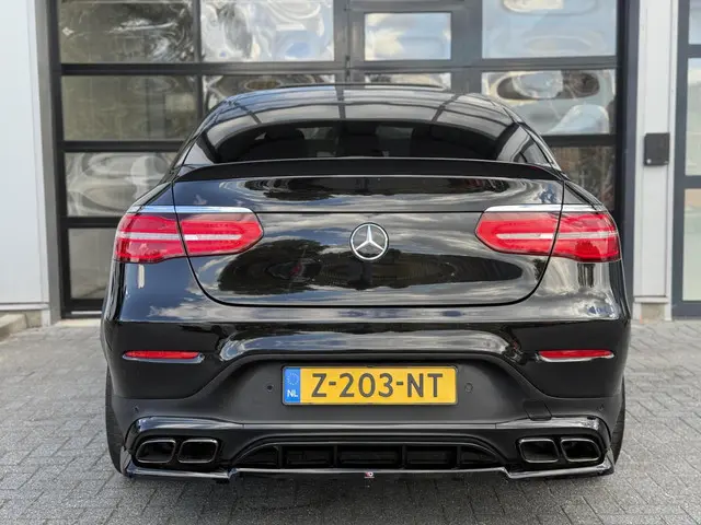 Mercedes-Benz GLC AMG 43 4MATIC 2017 Benzine 24