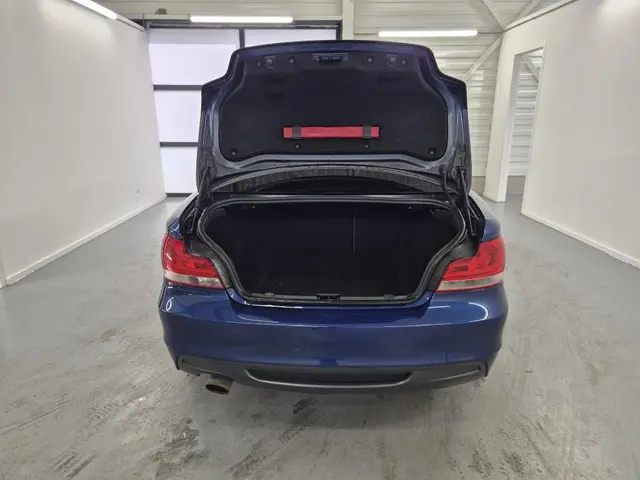 BMW 1 Serie Coupé 120i M Sport Edition 2012 Benzine 24