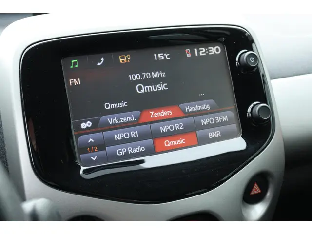Toyota Aygo 1.0 VVT-i x-nav, 2018 Benzine 25