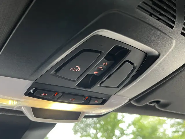 BMW X1 sDrive20i 192PK VDL Nedcar Edition 2019 Benzine 34