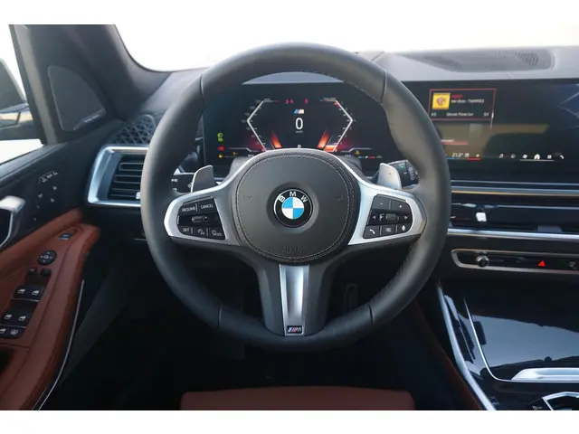 BMW X7 xDrive40i 2026 Benzine 22