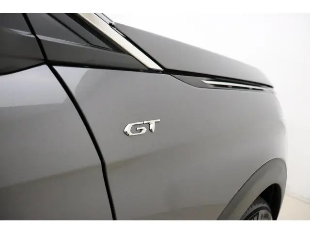 Peugeot 5008 1.2 Turbo GT 2023 Benzine 16