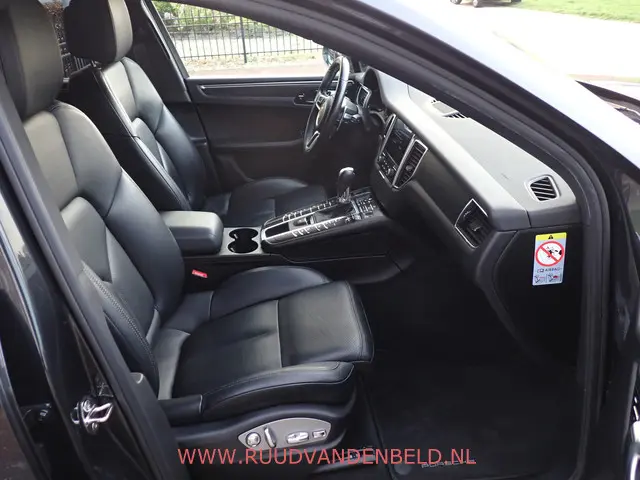 Porsche Macan 2.0 2017 Benzine 28