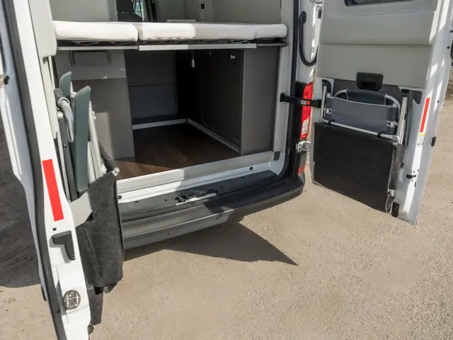 Volkswagen California Crafter Grand XXL 2022 Diesel 53