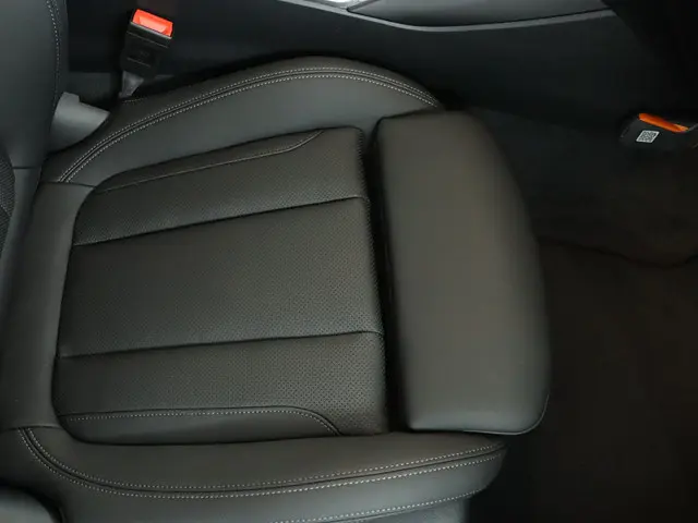 BMW 3 Serie Touring 330e xDrive 2025 Hybride Benzine 34