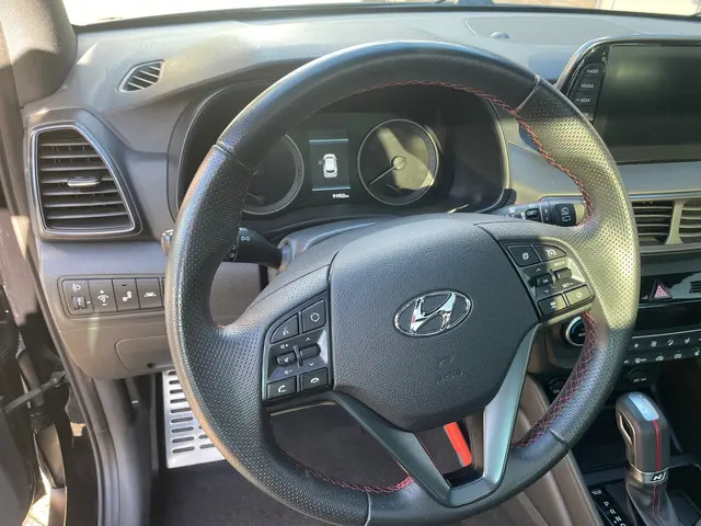 Hyundai Tucson 1.6 T-GDI N-Line Automaat. 2020 Benzine 10