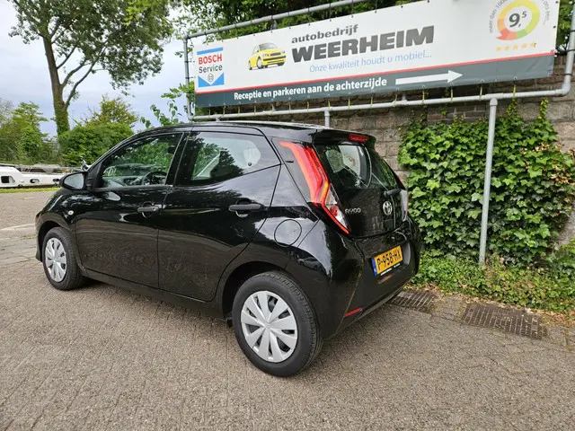 Toyota Aygo 1.0 VVT-i x-fun 2022 Benzine 3