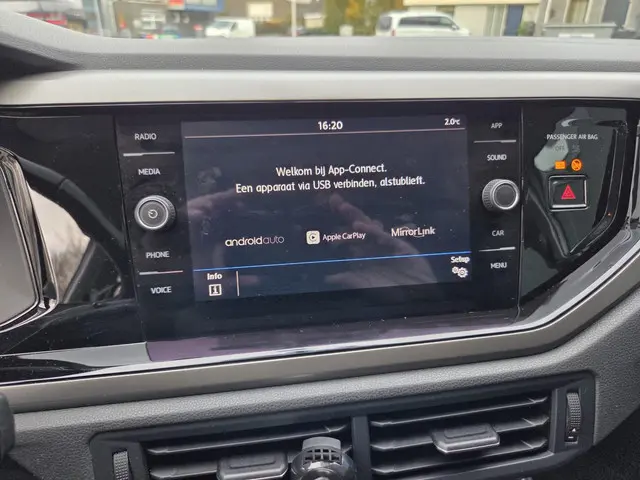 Volkswagen Polo 1.0 MPI Comfortline 2020 Benzine 11