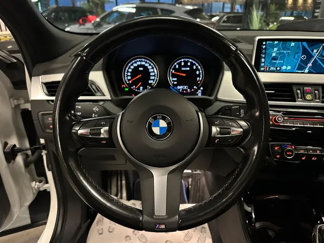 BMW X2 SDrive18i|M Pakket|PANO|BOMVOL! 2019 Benzine 11