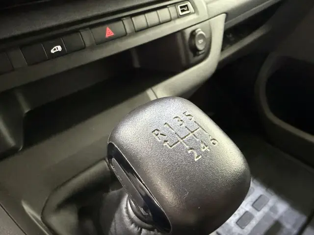 Peugeot Expert 2.0 Blue HDI Pro L2 Navi/Airco 2022 Diesel 27