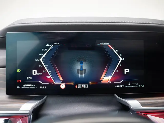 BMW 7 Serie Sedan M760e 2024 Hybride Benzine 37