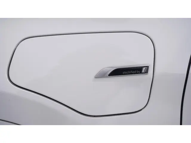 BMW X1 xDrive25e m Sport 2022 Hybride Benzine 19