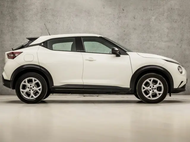 Nissan Juke 1.0 DIG-T Sport 2020 Benzine 4
