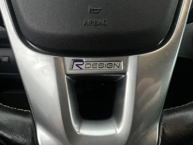 Volvo V40 2.0 T4 Business Sport 2018 Benzine 26