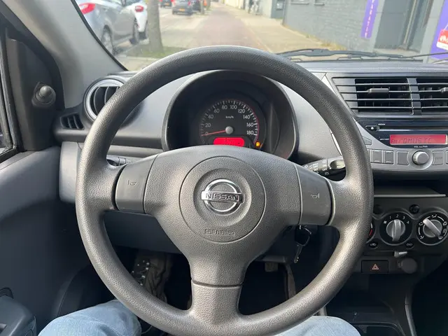 Nissan Pixo 1.0 Acenta 5 deurs 2013 Benzine 8