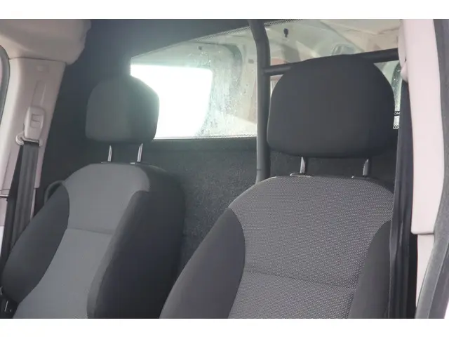 Citroën Berlingo 1.6 BlueHDI 75 Club 2018 Diesel 5