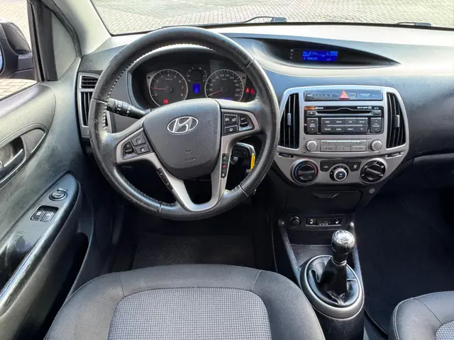 Hyundai i20 1.2 HP i-Motion / Led / Airco 2014 Benzine 5