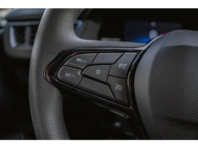 Renault Kangoo 1.5 Blue dCi 95 Comfort L2 2024 Diesel 10