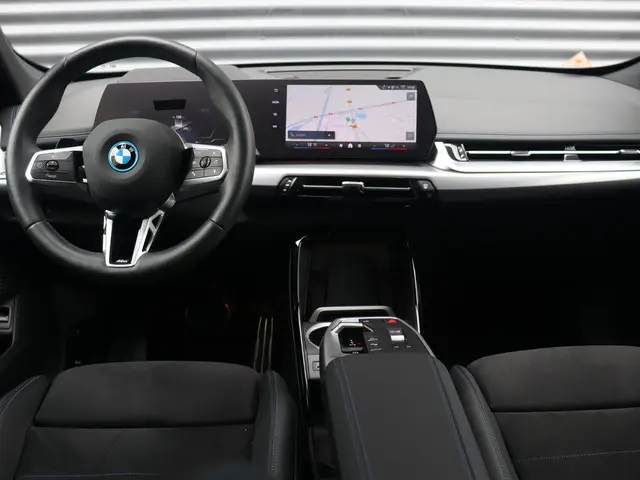 BMW iX1 eDrive20 2025 Elektrisch 11