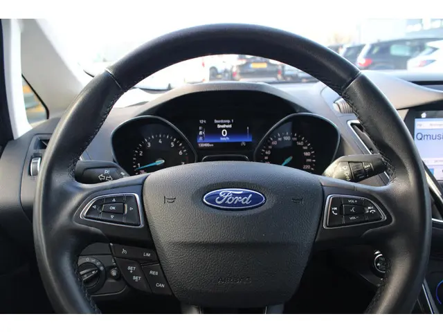 Ford Grand C-Max 1.0 Titanium 2018 Benzine 27