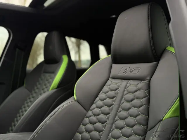 Audi RS3 2.5 TFSI RS 3 quattro 2025 Benzine 18