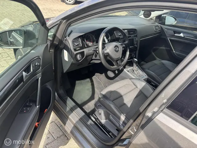 Volkswagen Golf 1.4 TSI Highline 2013 Benzine 13